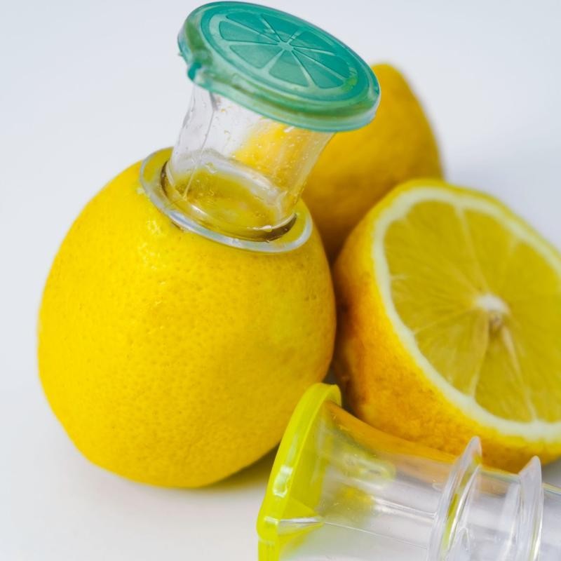 YZC Lemon Squeezer 2-Pack BPA-Free Plastic Lime Juicer Kitchen Fruit