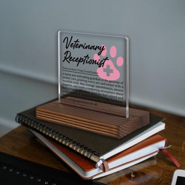 Veterinary Receptionist Gifts, Thank You Appreciation Gifts for Vet Office Front Desk Staff Week Graduation Birthday Christmas Animal Care Clinic Office Desk Decor Decorative Signs Plaque PA018
