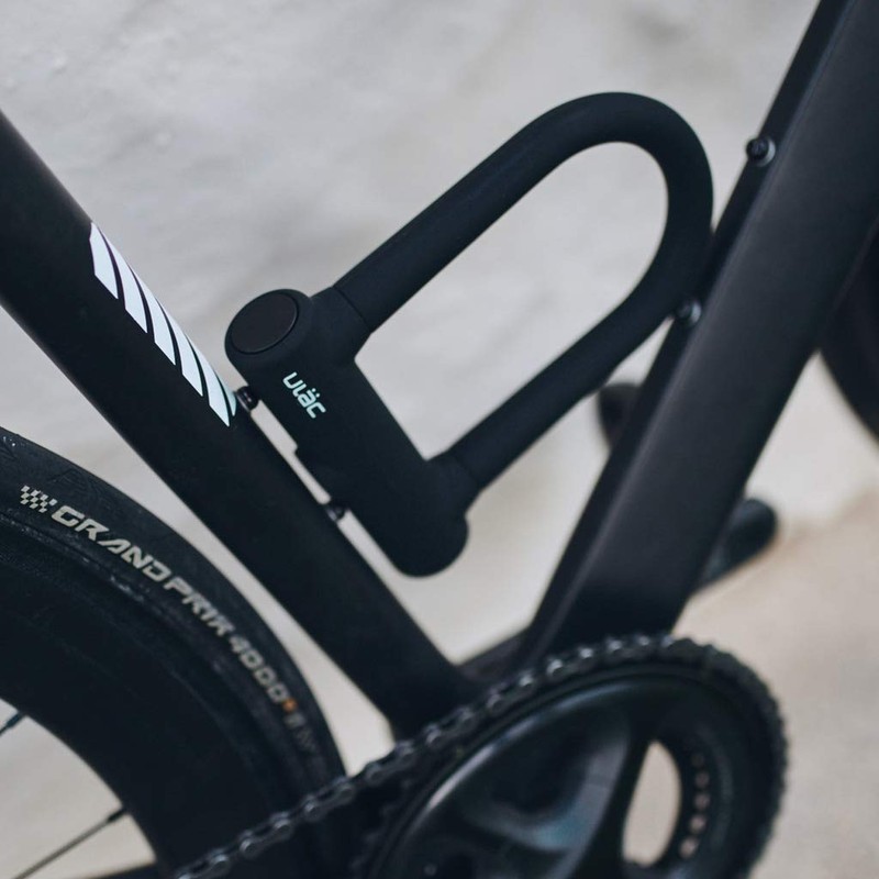 ULAC(ユーラック) BROOKLYN シリコンカバー自転車用U字ロック UL-SU3-03 76mm×128mm ブラック
