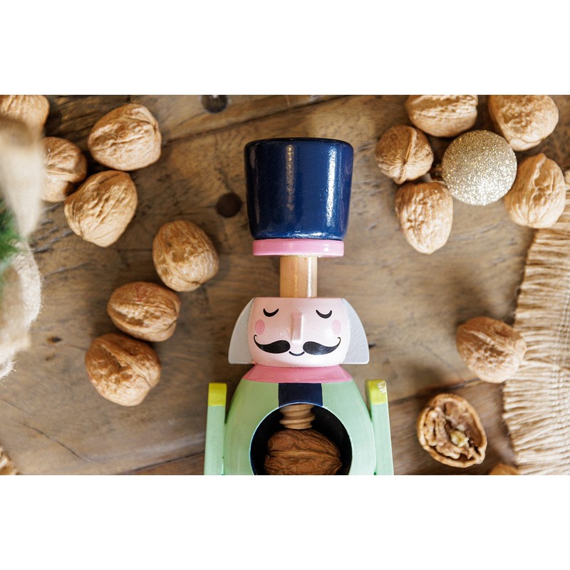 KitchenCraft KCXMNUTMAN Nutcracker Collection Wooden Nut Cracker, Male, Gift Tagged,