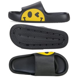 Unoesone Kids Sliders Summer Beach Slippers,EVA Open Toe Boys Girls Sliders,Bathroom Pool Shower Anti-Slip Shoes for Kids and Adult Indoor Outdoor(Black,1/2 UK)