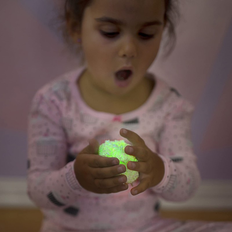 Learning Resources EI9723-GID Squishy Playform Glow Color Random