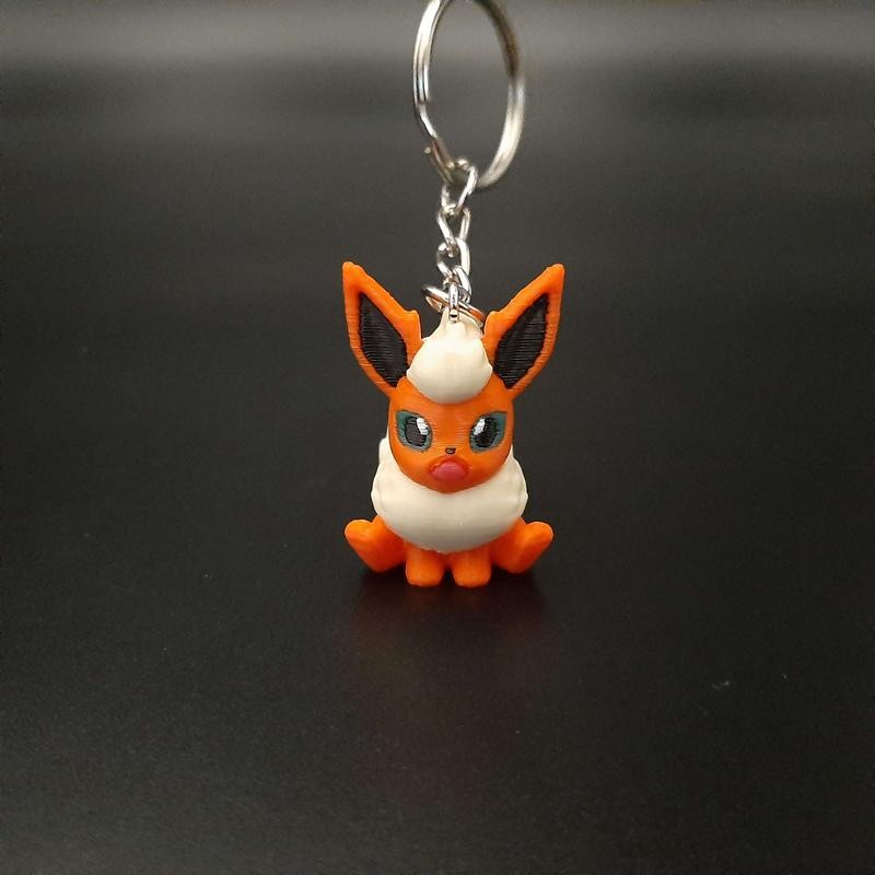 Poké Pal Keychains:_Vaporeon