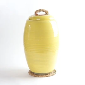 Son Story Buncheong Yellow Plain Rice Jar 20kg Rice Jar Entrance Salt Jar / 손이야기 분청 노랑 무지 쌀독 20kg 쌀항아리 현관 소금항아리
