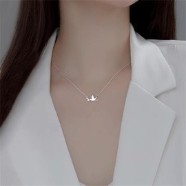 Niaspi CZ Dove Birds Pendant Necklace for Women 925 Sterling Silver Minimalist Dainty Small Adjustable Choker Necklace Lucky Peace Wedding Anniversary Statement Hypoallergenic Jewelry