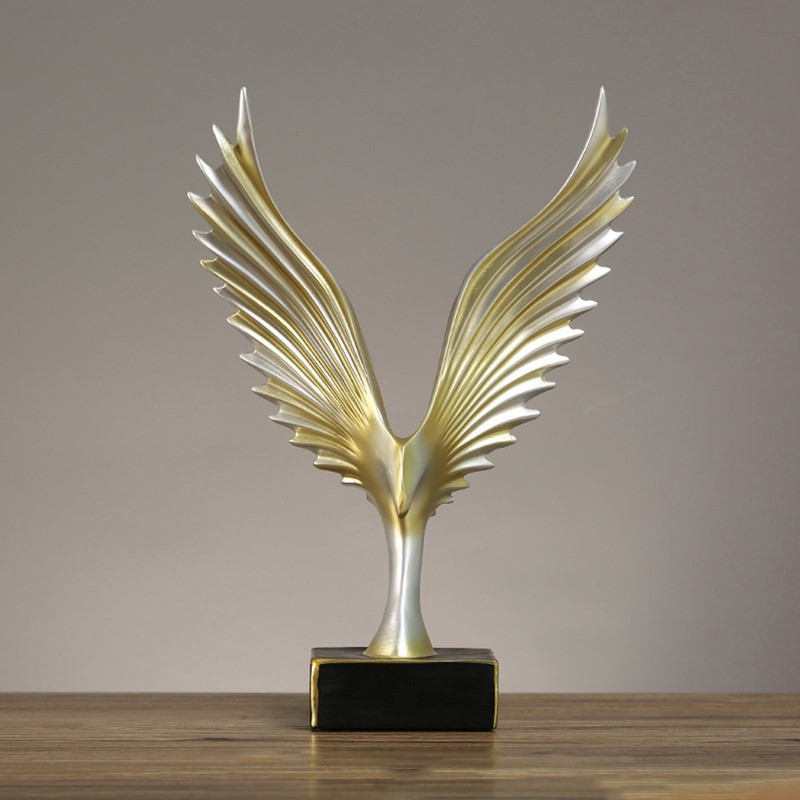 Eagle Abstract Figurine Decorative Resin Geometric Surface Animal Wing Sculpture