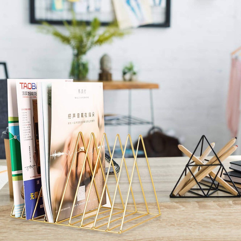 Jinlaili Newspaper Rack Metal Magazine Stand Gold, 9 Slots Triangle