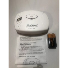 First Alert Carbon Monoxide First Alert Detector CO400 Included Battery And Manual