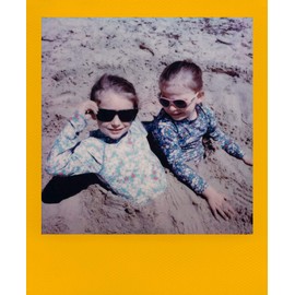 Polaroid Originals 4670 Instant Photo Film, Colour, for 600 and i-Type Camera