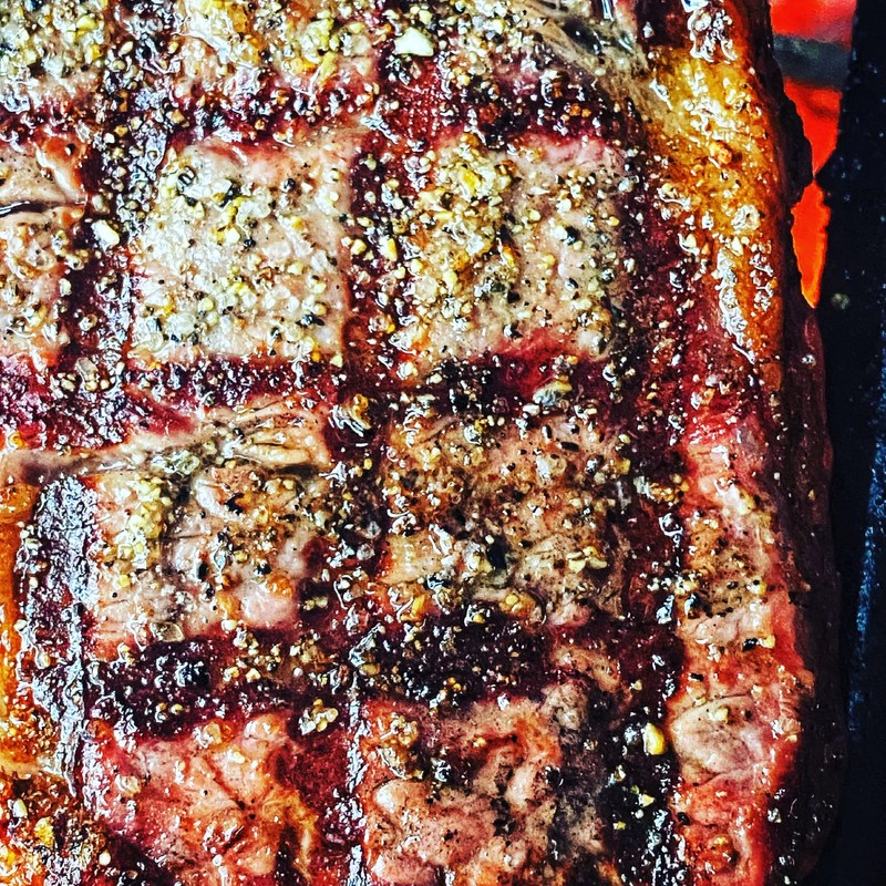 Angus & Oink | Rub Me Texas Steak | BBQ
