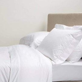 Linens Limited 100% Egyptian Cotton 200 Thread Count Fitted Sheet, White, Double