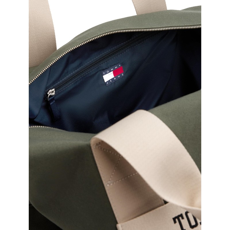 Tommy Jeans Retro Cool Duffle Bag with Luggage Strap, Pewter