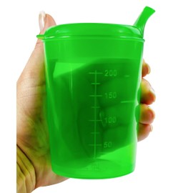 Medi-Inn Sippy Cup 250 ml (Colour: Green, Opening: 4 x 4 mm)