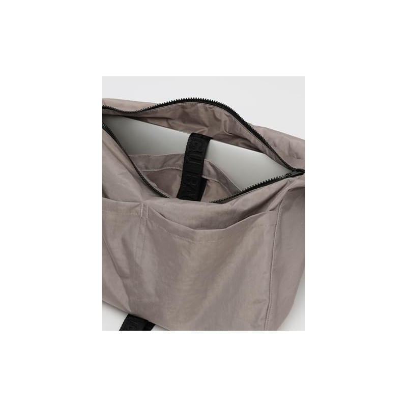 BAGGU Nylon Messenger Bag - Dove