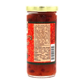 Mills Gourmet Strawberry Pepper Jelly - Bursting with Flavors of Mildly Spicy Jalapeno Peppers, Sweet Red Bell Peppers, and Delicious Strawberry - All Natural and Fresh Ingredients - 8 oz Jar (224 g)