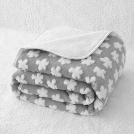 Amarrirose Waterproof Dog Blanket, 80 x 100 cm, Machine Washable, Cuddly Soft Sofa Blanket with Cuddly Padding, 3D Textured Clouds, Warm Soft Cat Blanket, Grey