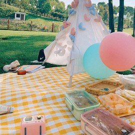 aoozleny Outdoor Picnic Blanket, Foldable Waterproof Sand Mat, Extra Large Picnic Blanket 60" x 80" for Beach Camping Hiking Travel Park Grass Outdoor BBQ (Yellow)