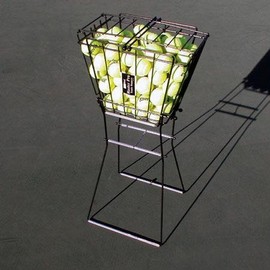 MasterPro Stand Up Ball Hopper - 100 Ball Capacity