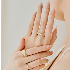 Yuyuyuyuyu Yuyu Yuyu Yuyu Pure Beige Gel Nail