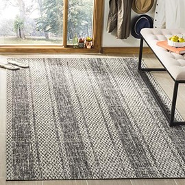 Safavieh Courtyard Collection CY8736 Indoor/ Outdoor Area Rug, 5'3" x 7'7", Light Grey / Black