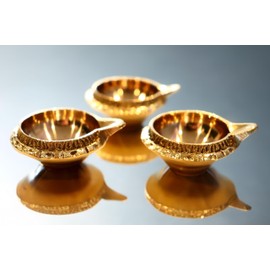 HarryKrishna Handcrafted Brass Diya - Traditional Oil Lamp for Diwali, Pooja, Festivals & Home Decor | Perfect Gift for Special Occasions (3)