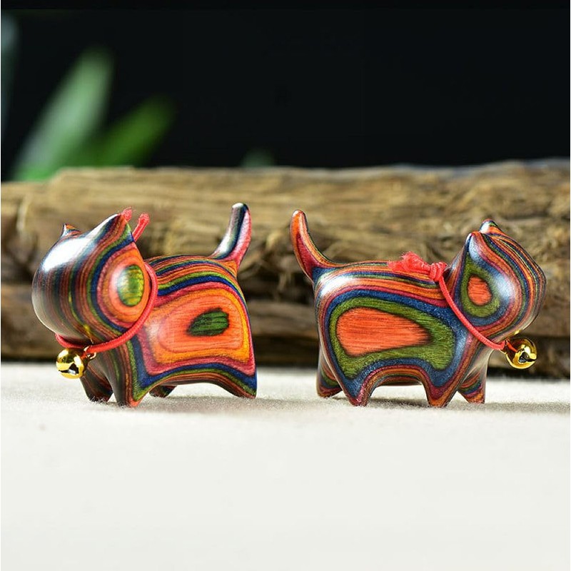 HLbshi Handmade Rainbow Wooden cat Figurine Animal Carving Statue Office