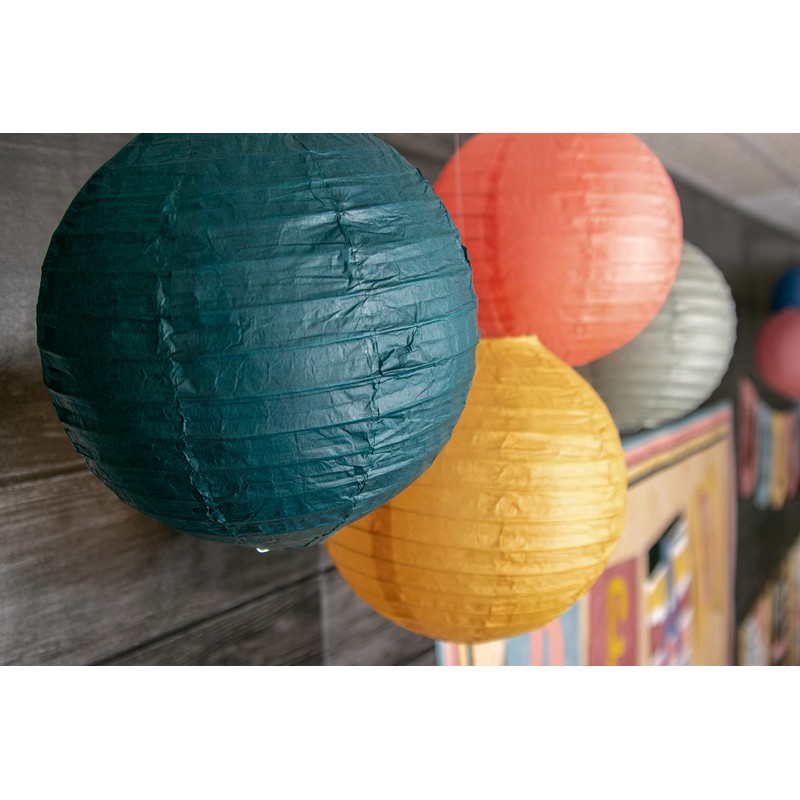 Teacher Created Resources Wonderfully Wild 8" Hanging Paper Lanterns