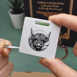 Azeeda 'Highland Cow Face' Keyring Tape Measure/Spirit Level Tool (KM00037887)