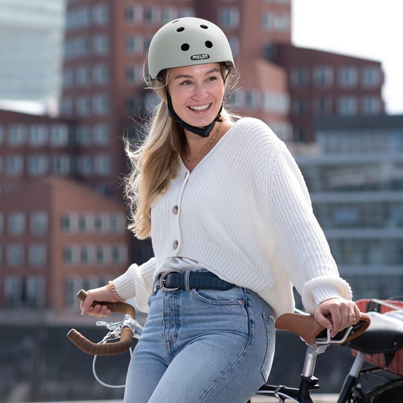 Melon New York M-l (Mat) Helmet, Pantone 414, XXL
