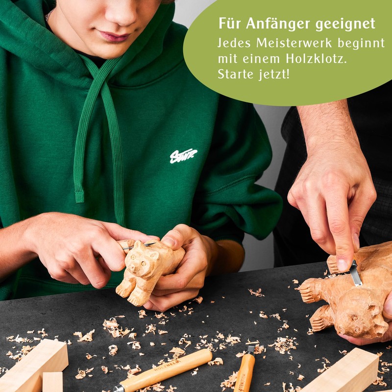 Holzheld - Elegant Wood Carving Set, 8-Piece Made from German