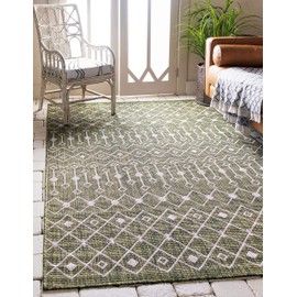 Unique Loom Trellis Collection Area Rug Geometric Flatweave Design, Tribal Inspired for Indoor/Outdoor Décor, 5 ft x 8 ft, Green/Ivory