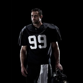 Duwoni Football Towel, Pure Cotton Quarterback Football Field Towel with Hook & Loop Closure, Sports Towels for Sweat & Maintaining Grip, Versatile Towel for Gym, Yoga, Youthful Football (Black)