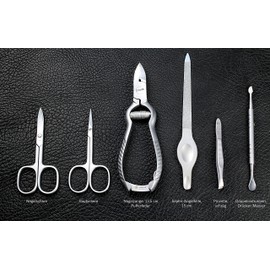 HK Manicure by Hans Kniebes - 6-teilig Maniküre Set - Nagelschere, Hautschere, Nagelzange, Pinzette, Feile, Hautdrücker/-messer – Maniküre-Etui aus Büffelleder schwarz