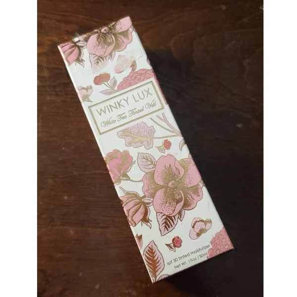 Winky Lux White Tea Tinted Veil Moisturizer DEEP PLUS TINT