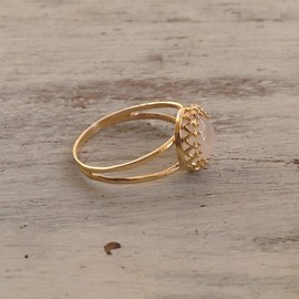 Custom Moonstone Ring Gemstone Ring Rainbow Moonstone Jewellery Gold Filled Ring