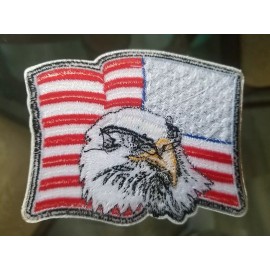 BALD EAGLE AMERICAN FLAG PATCH USA PATRIOTIC applique embroidered iron-on EMBLEM