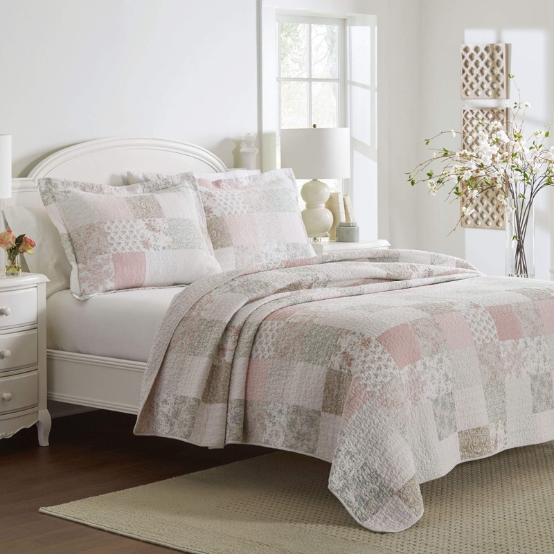 Laura Ashley - King Quilt Set, Reversible Cotton Bedding with