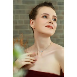 B. BRILLIANT Sterling Silver Cushion-Cut Bezel-Set Solitaire Blue Topaz Choker Necklace for Women