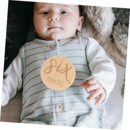 Abaodam Wooden Monthly Milestone Cards 6pcs Baby Growth Milestone Sign for Celebrations