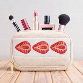Orive Travel Strawberry Sandwich Cosmetic Pouch / 오라이브 여행용 딸기 샌드위치 화장품 파우치
