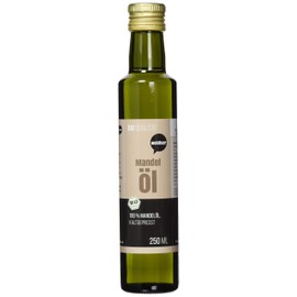 Wohltuer Organic Almond Oil Native Pressed and 100% Pure Natural 250 ml