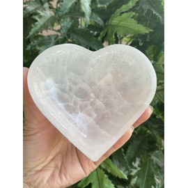 GAF TREASURES Selenite Heart Bowl, 4" Selenite Heart Shaped Dish Bowl, Crystal Polished Cleansing Charging Healing Gemstone Bowl