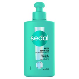 URBAN CURLS Crema Moldeadora para Niñas Cabello Rizado 240 ml – Sin Sulfatos Parabenos ni Siliconas – Con Aceite de Coco e Ingredientes Naturales – De