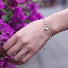 QUADRI Women's Infinity Symbol Bracelet with Zirconia - Gift Idea Infinity Love Bracelets for Christmas Birthday Valentine's Day - Length 18.30 cm + 2 cm Extensions, Silver