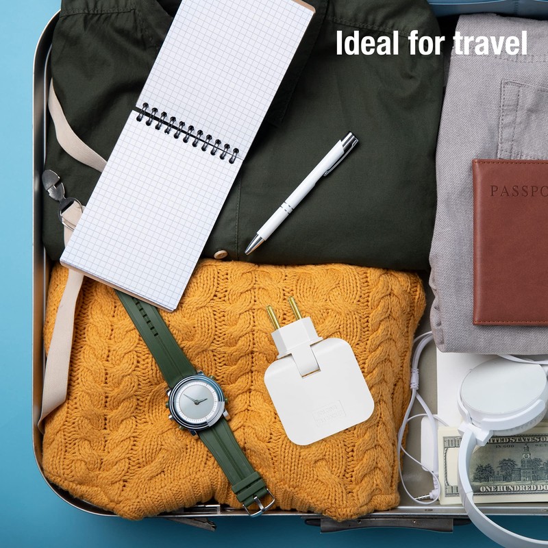 Multiple Socket with 4 Ports, 2 Socket Adapters for European