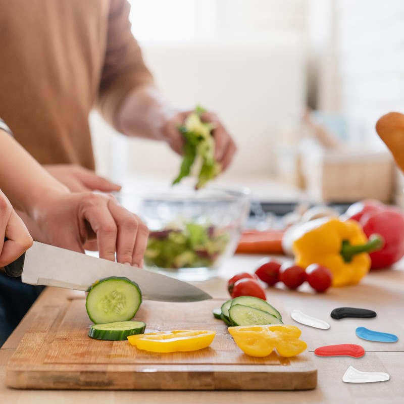 uxcell 100Pcs Blade Knife Tip Protector Cover Plastic Knife Guard