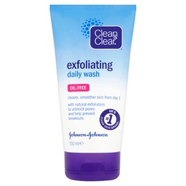 CLEAN & CLEAR® Exfoliating Daily Wash 150ml