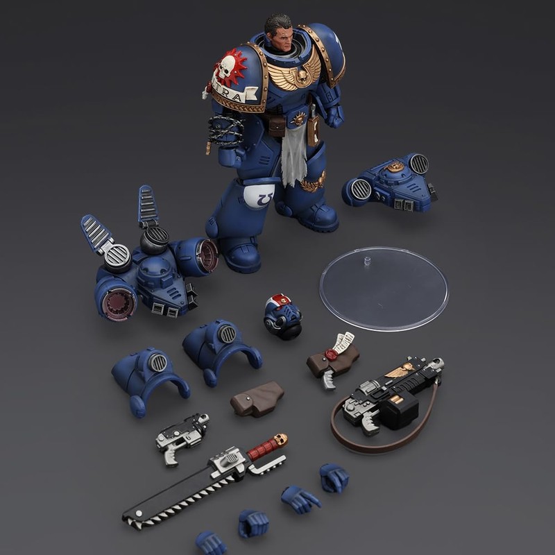JOYTOY Warhammer 40,000 1/18 Action Figure Ultramarines Lieutenant Titus Collection