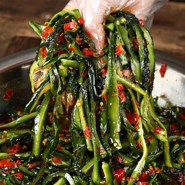 GCYYSIQS Chinese Pickled Vegetables,Homemade Pickles,Crispy Ccucumber Shreds,Breakfast Side Dishes,Ready to Eat Spicy Snack,Chili Sauce黄瓜皮(560g,2cans)