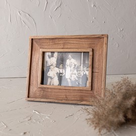 Foreside Home and Garden 5X7 Inch Natural Wood Picture Frame with MDF & Glass by Foreside Home & Garden